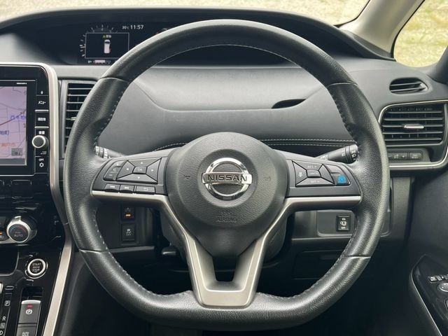 9036fe9fc1b7ec21f94fc906c69f8edc.jpg
