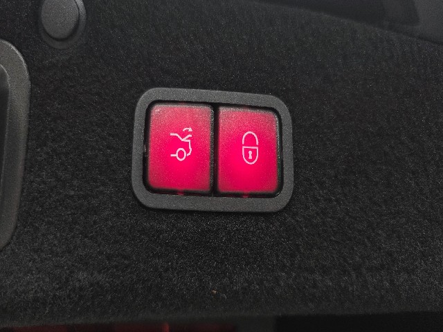 0034e285cbee2846f685f8e959049f82.jpeg