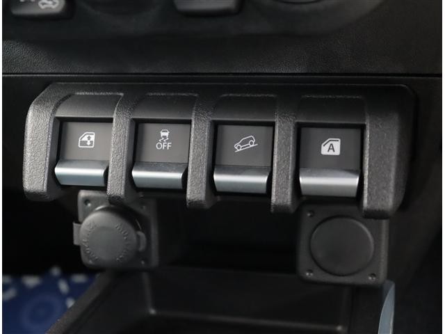 0503103A20260713G00110.jpg
