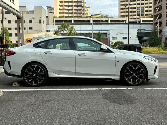 8fc030fb19438cba8ef527dbc359ae49.jpg