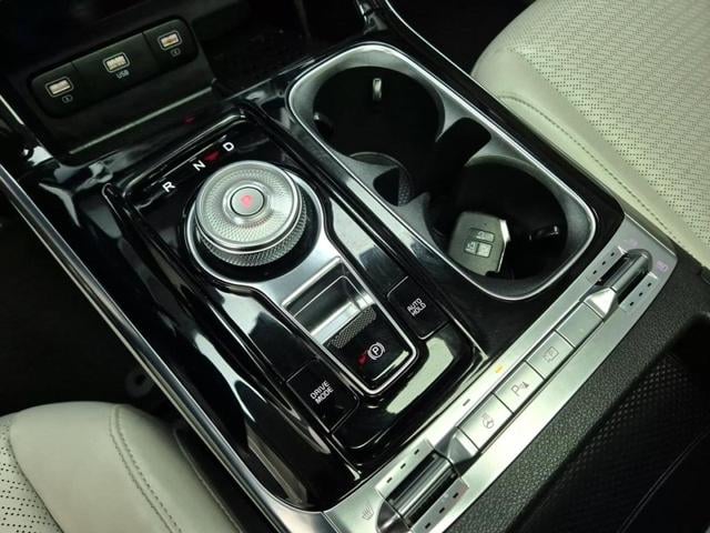 5011001815R8.jpg