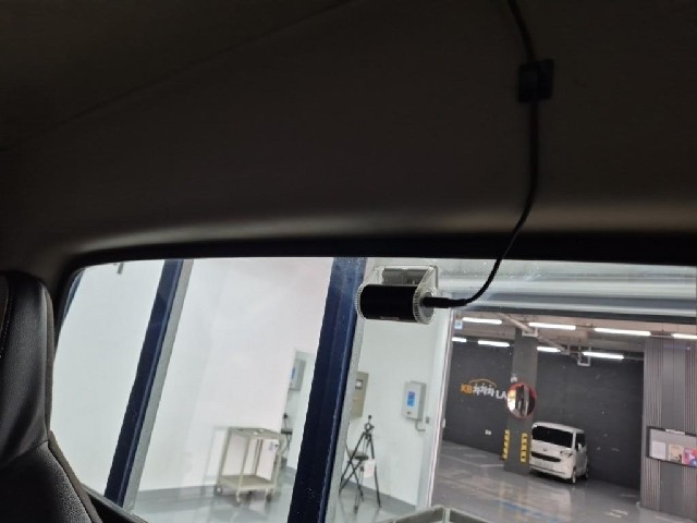 6081002106R17.jpg