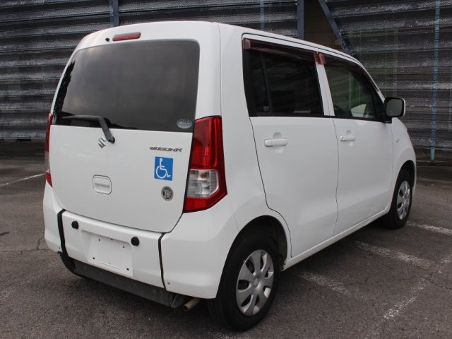 c4334ab300548dfbf819c3a018e764dc.jpg