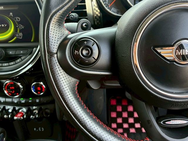 9a4e628bac05000baac6a8a94fcdaab1.jpg