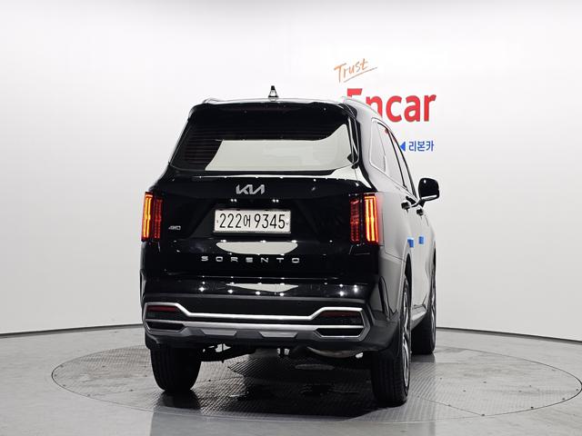 fef1ab21381257573b728c07ccc4dd84.jpeg