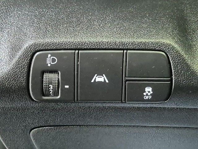 6061500615R17.jpg