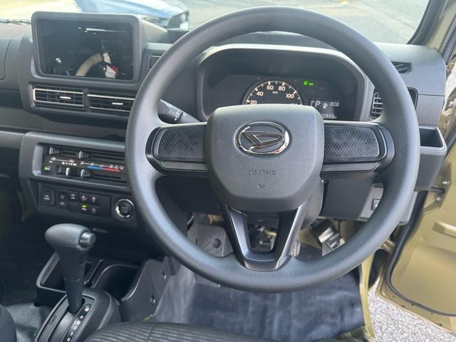 0504196A30260714W00107.jpg