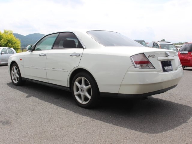 9841e1be33ebc3ad949e9608dcaa3f1e.jpg