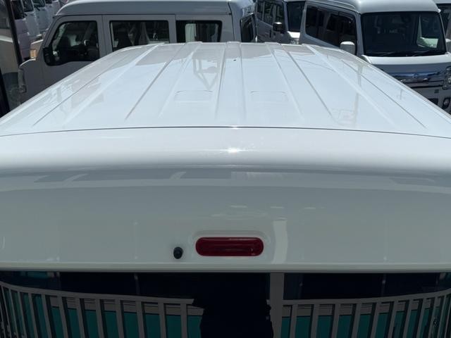 0580637A30260924W00419.jpg