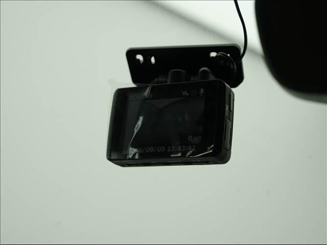 5ddf6109f76d2ae94e3533f6d41bec29.jpg