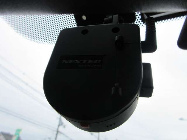 ef24213801f84b1abc7624c713d0ba33.jpg
