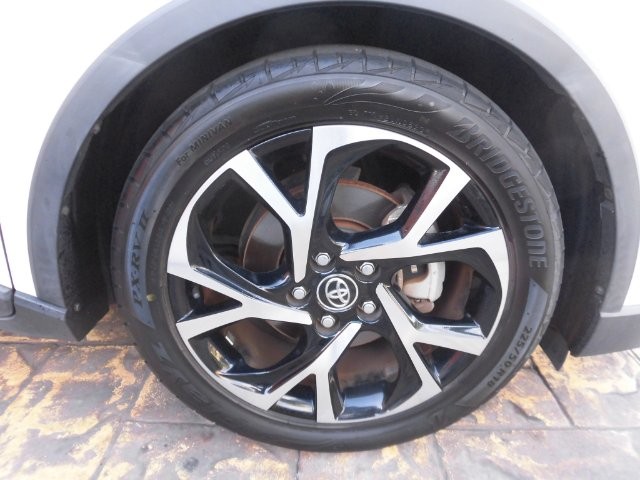 db5feb1af87559d6e9404ce355b78338.jpg