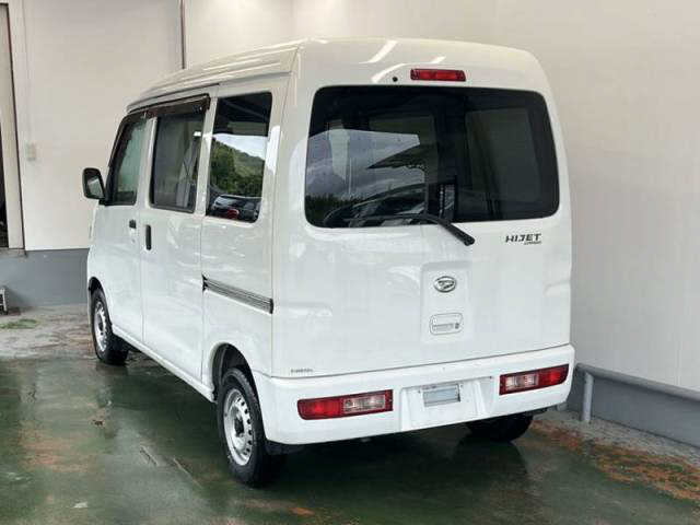 5aea7d36be7ceb8e17d20cc7f5681bfe.jpg