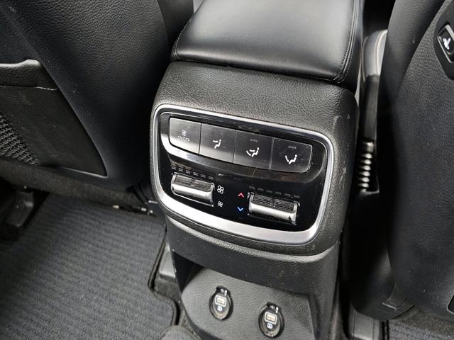 d4f93f4032373edc7e7ed2dfaf060ab7.jpeg