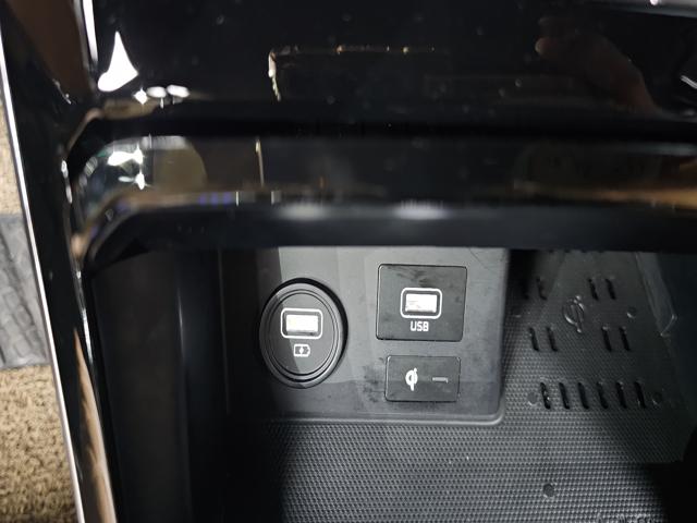 e76370ad3c1c3f959025c657abf6ee18.jpeg