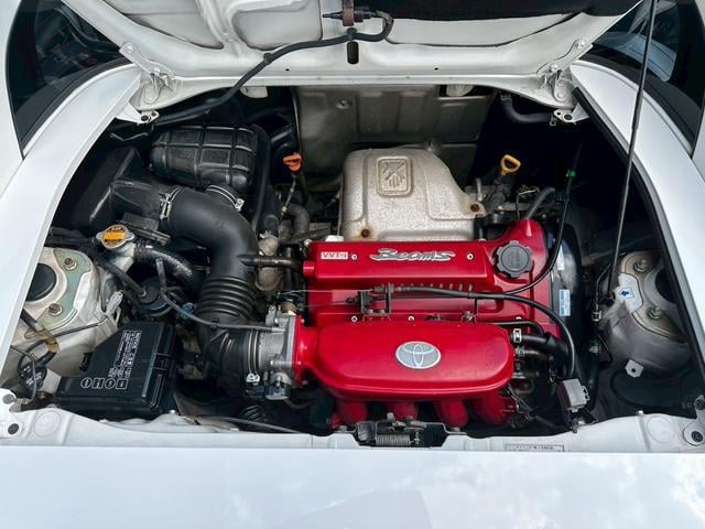 0561562A30250810W00217.jpg