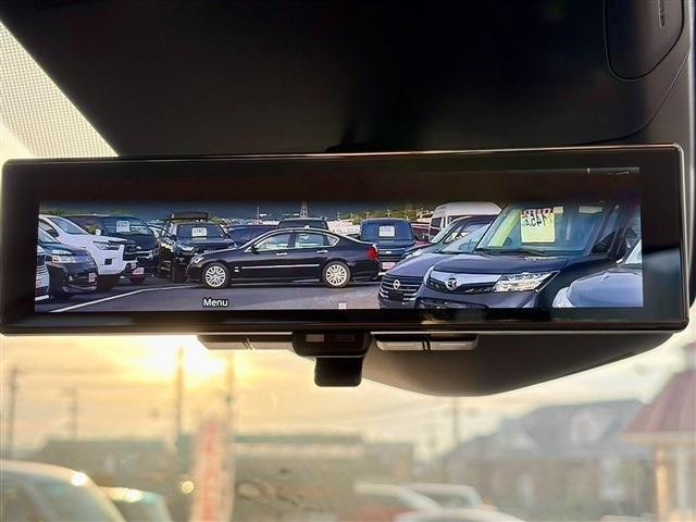 08e1f164966a4f26da66e853a4b5afc8.jpg