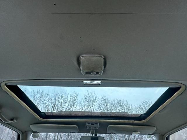 0303891A30260130W00102.jpg