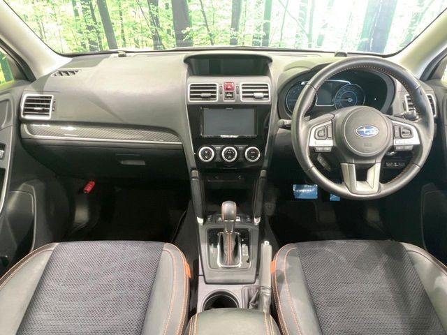 d8e291ef0051e59f2184f9911643f36c.jpg