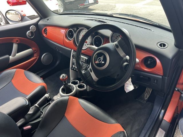 0e824307e417208746896cab96da9435.jpg