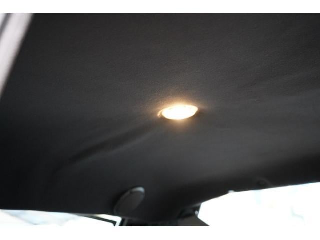9571722A30250826W00114.jpg