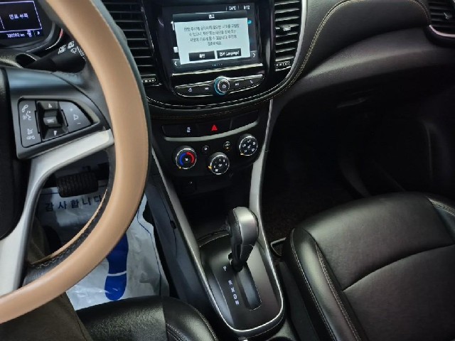 6061500484R10.jpg