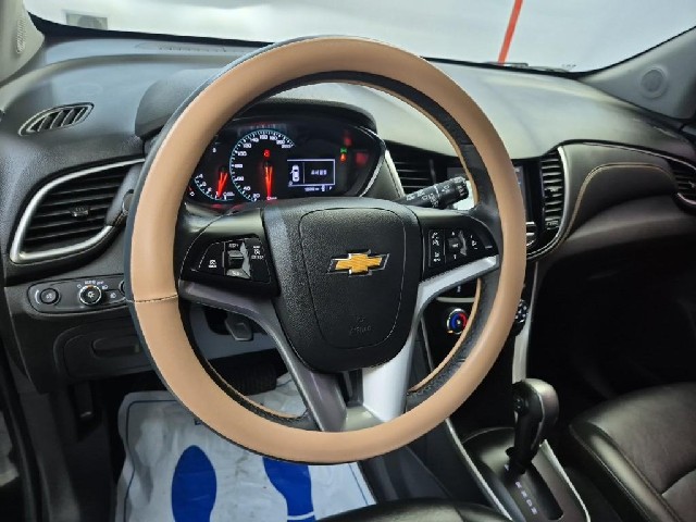 6061500484R9.jpg