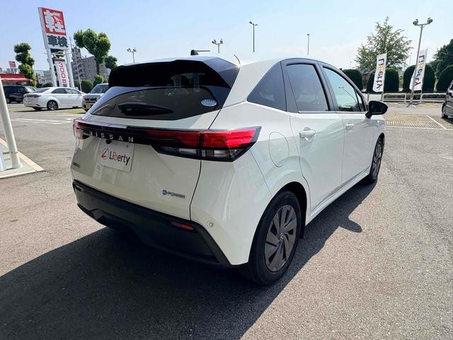 0701055A30260925W00116.jpg