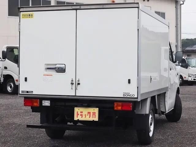 3c0cb6ec72699707ca2724bee76b5082.jpg