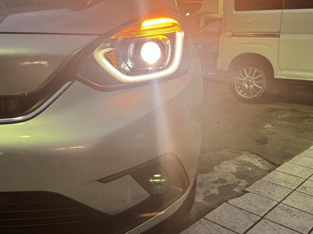 0501620A30261028W00514.jpg