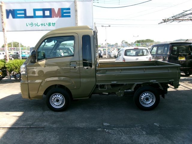e26eefeb292de592cf70cc9ee401038d.jpg