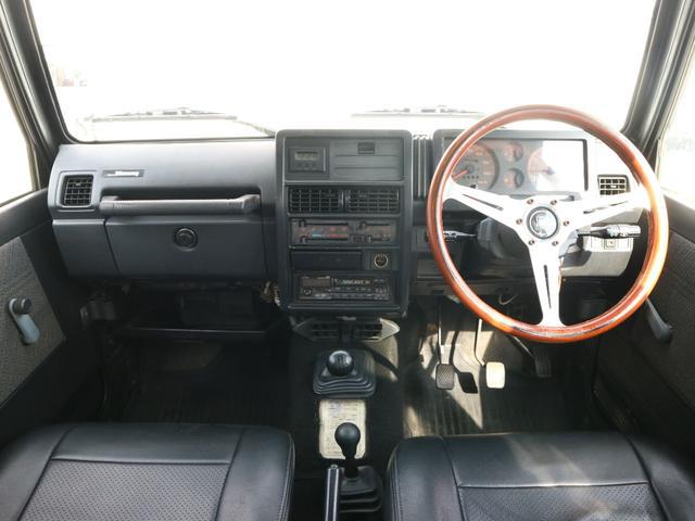 0403597A30250910W00209.jpg