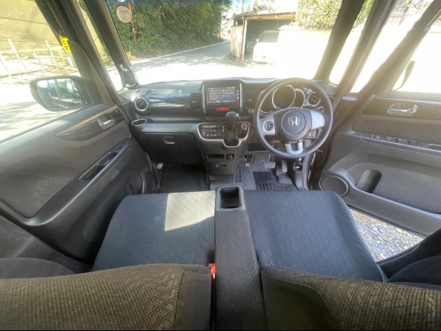 ea743a1984376f94148d2fce292cf031.jpg
