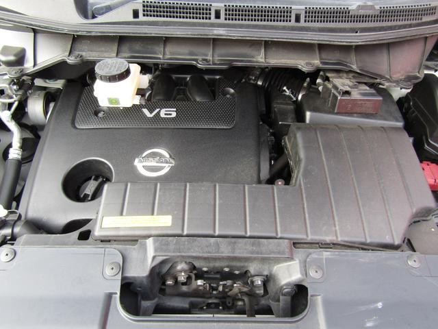 0701785A30260922W00115.jpg
