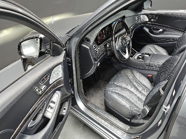 d41adb630035e331bedee40cca60207f.jpeg