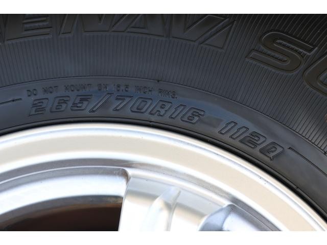 0702019A30260909W00714.jpg