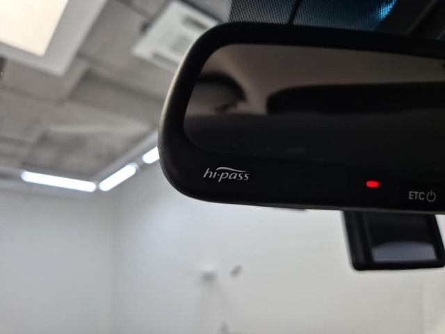 4061500334R18.jpg