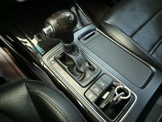 4061500334R8.jpg