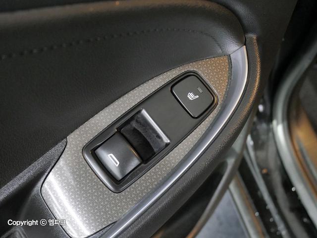 4041000827R12.jpg