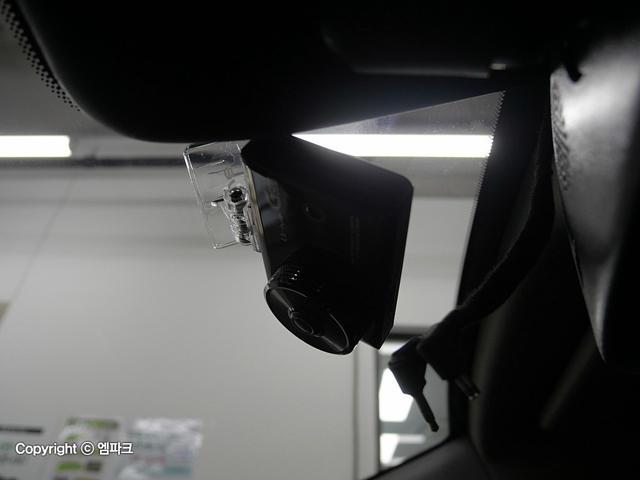 4041000827R17.jpg