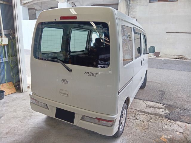 19e746c8335cd44cb26a317a86fe7c9e.jpg