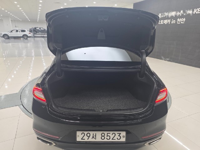 daf3ca7b5f9154e01bd80fb3a5951dbf.jpeg