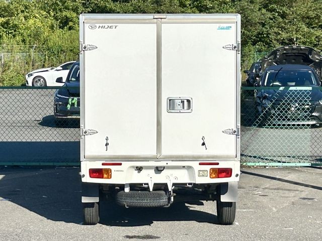 ca404fb8150703557857e59f29b5e8d8.jpg