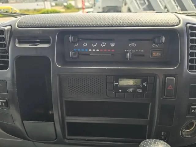 a8b1f4f5f7bdbf7f414dca4a5bc7f23b.jpg