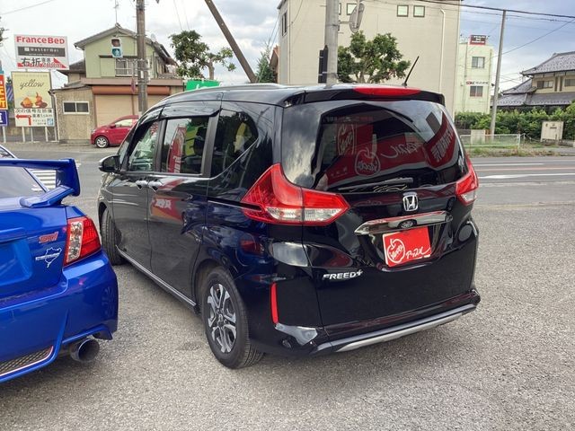 c82ac20fa150d40e0e7bb46f10ebaae4.jpg