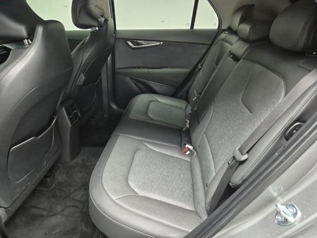 6051000731R12.jpg