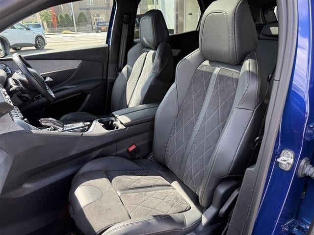 dad5f350e387c23f5efa2cec0db4fb41.jpg