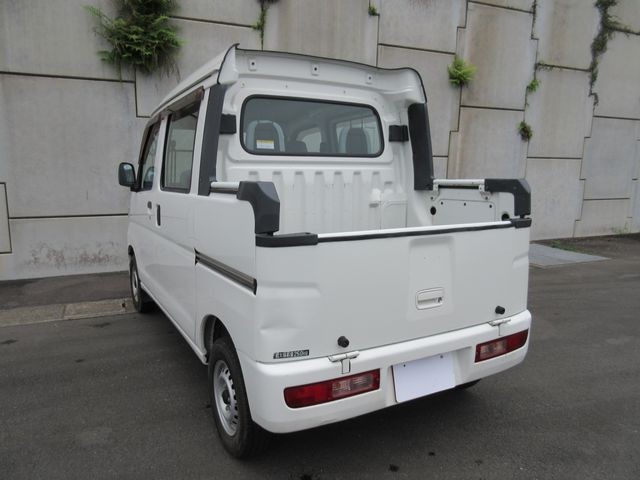1c12a9911a6288e6e52cb33f7b15a56e.jpg