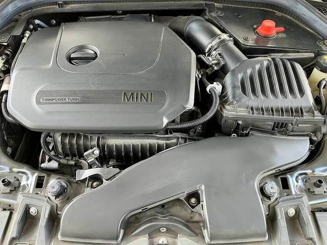 44520e35687364a289bc245526787a5c.jpg