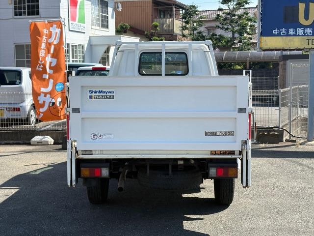 0800881A30261017W00203.jpg